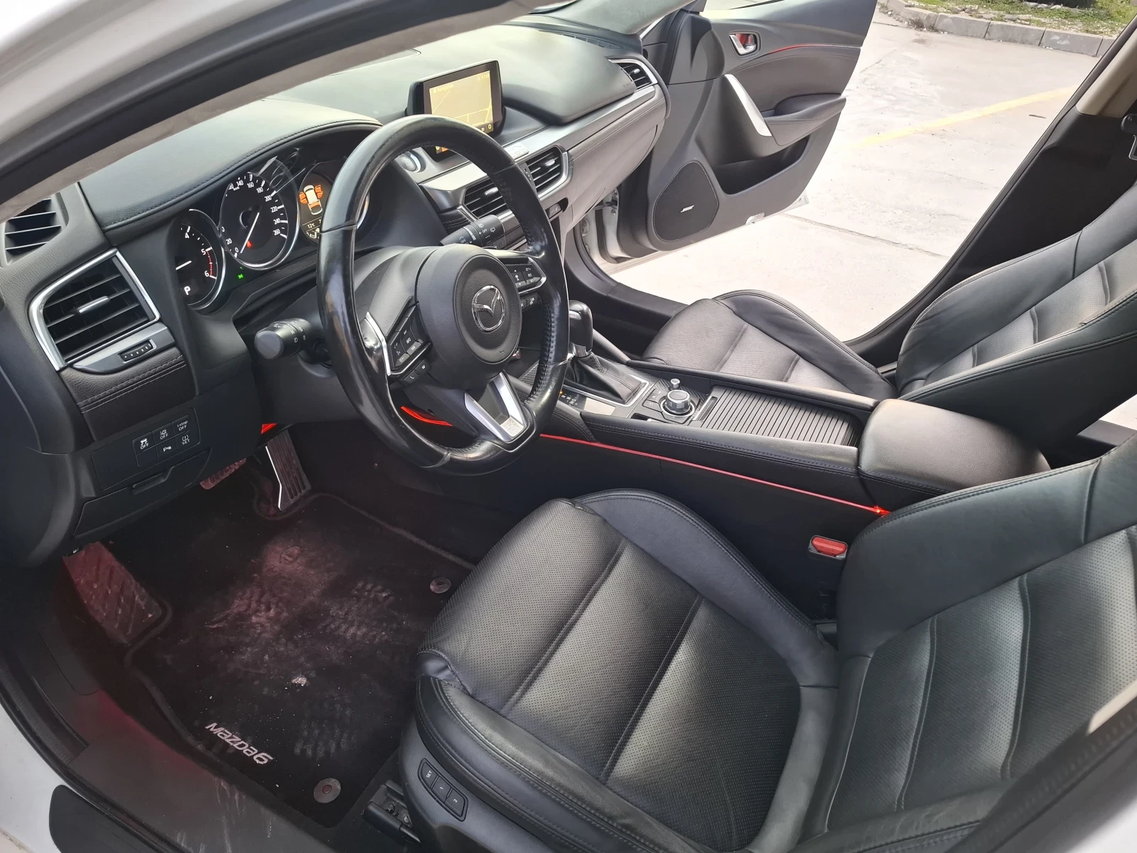 Mazda 6, снимка 9 - Автомобили и джипове - 53800573