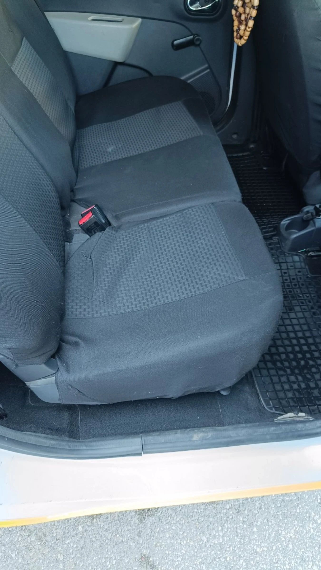 Dacia Lodgy 1.6 ГаЗ-7местен, снимка 11 - Автомобили и джипове - 53755362