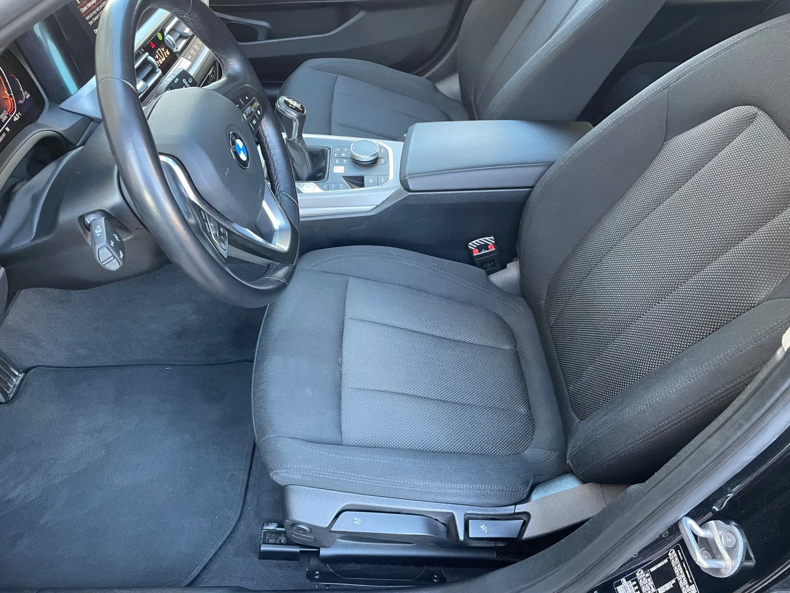 BMW 318 2.0d, снимка 8 - Автомобили и джипове - 53878502