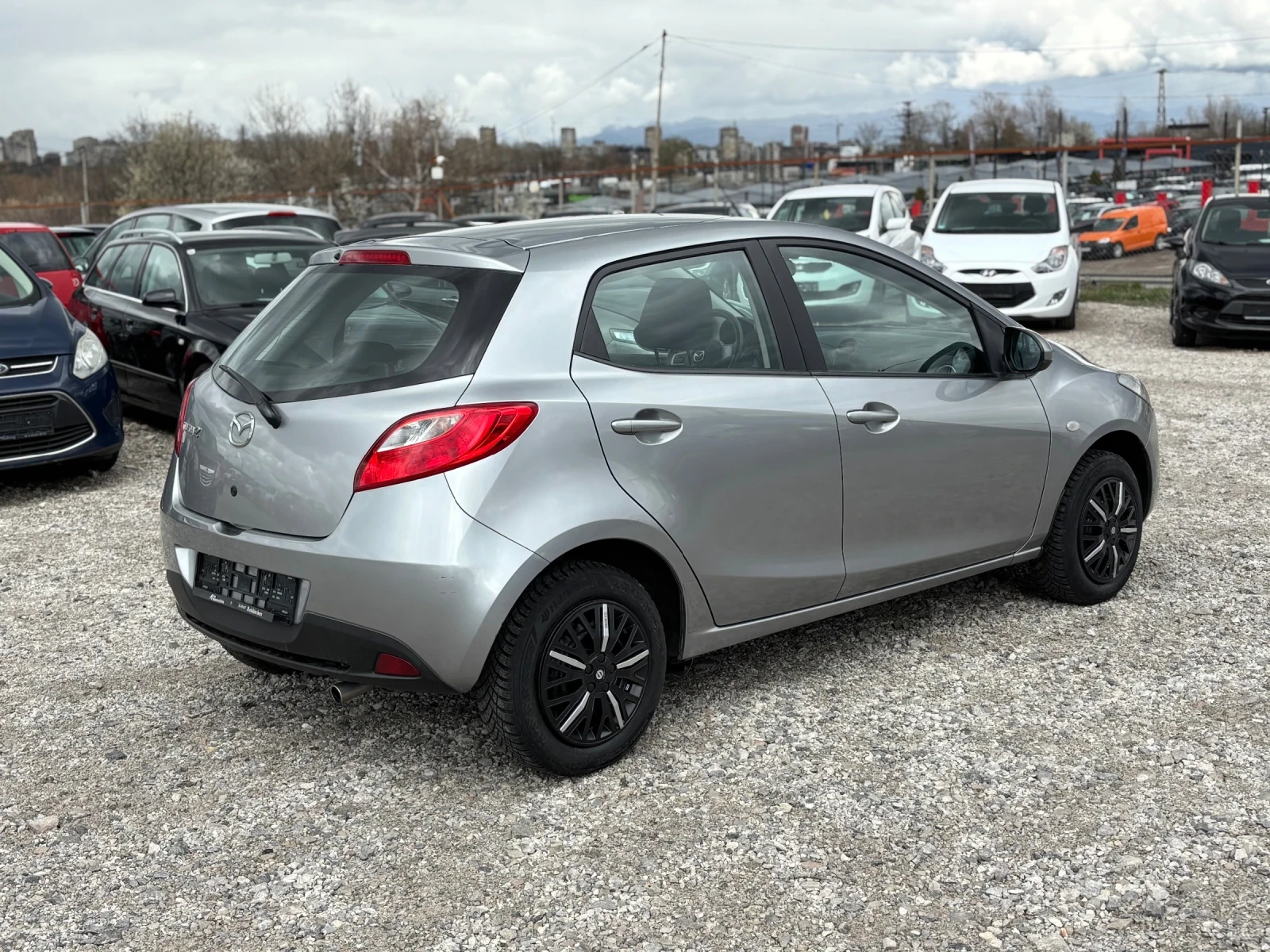Mazda 2 1.3-75�� | Mobile.bg � ����������� 2