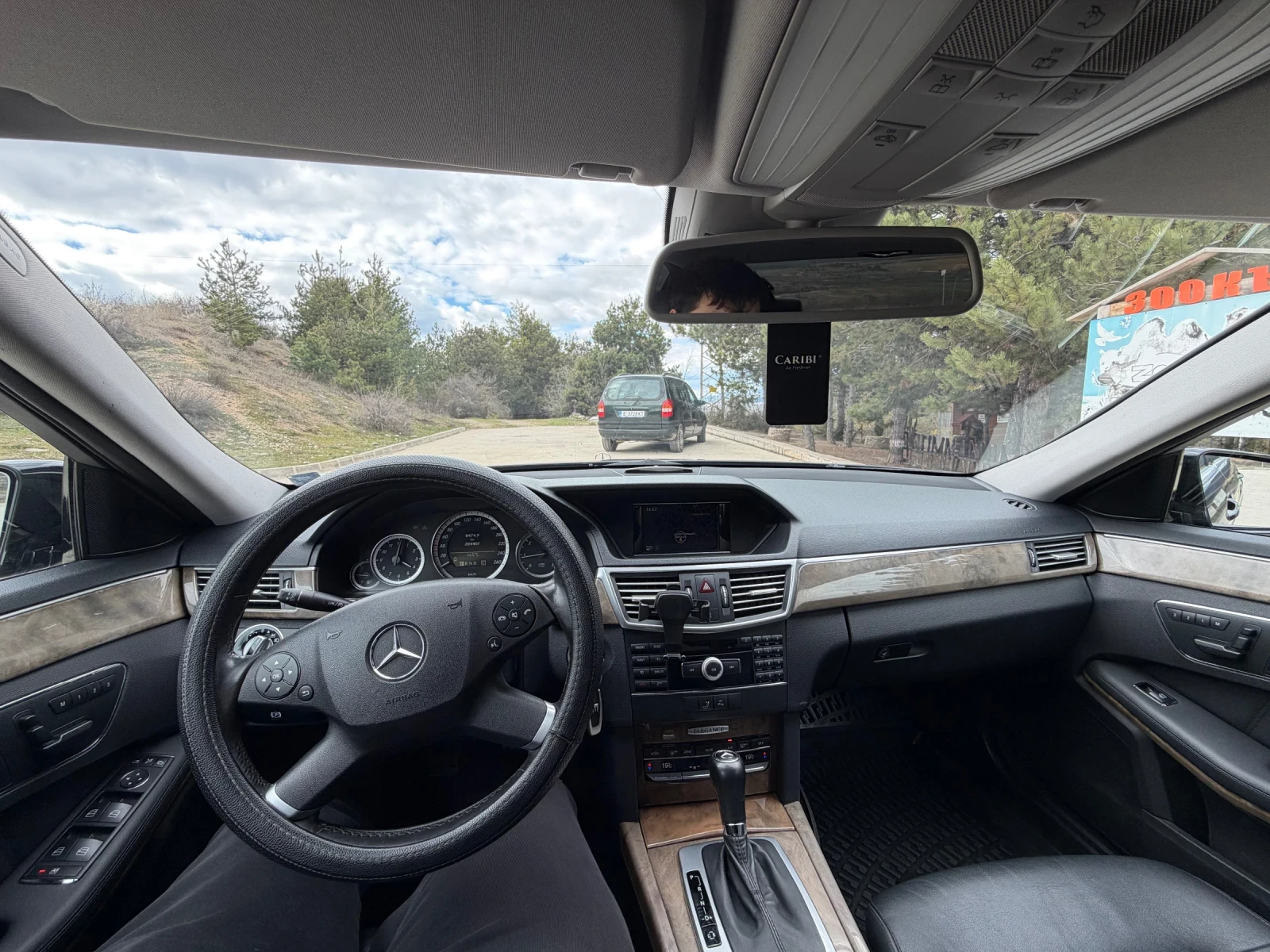 Mercedes-Benz E 250, снимка 9 - Автомобили и джипове - 54089165