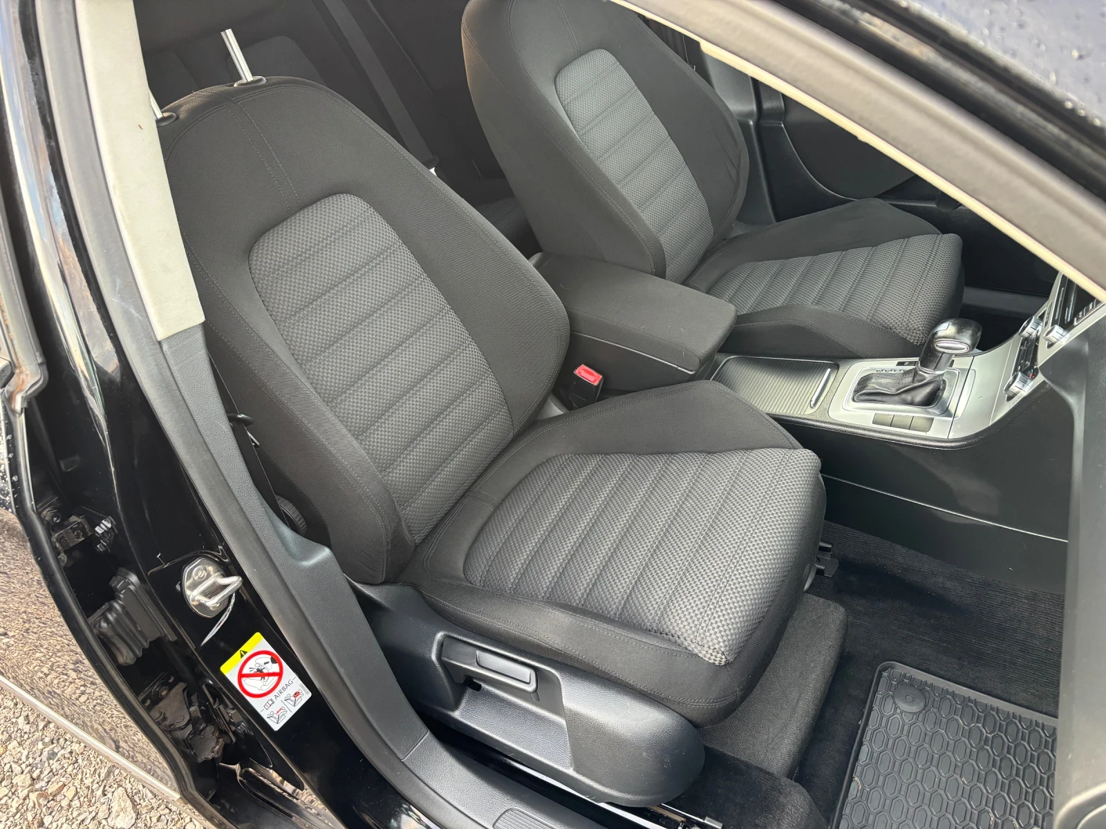 VW Passat 2.0-170кс, Автоматик, снимка 9 - Автомобили и джипове - 54097949