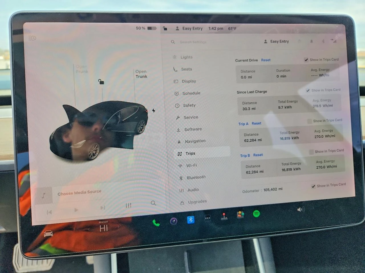 Tesla Model 3, снимка 9 - Автомобили и джипове - 54156131