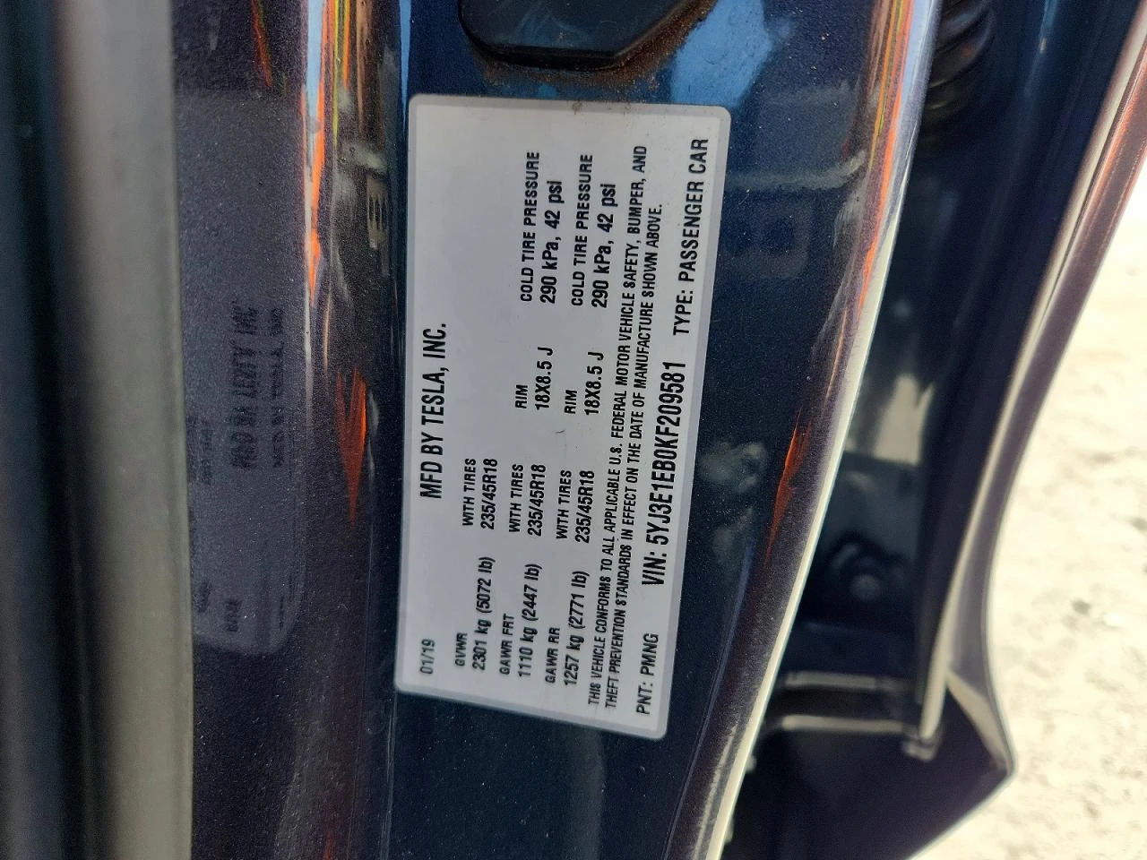 Tesla Model 3, снимка 12 - Автомобили и джипове - 54156131