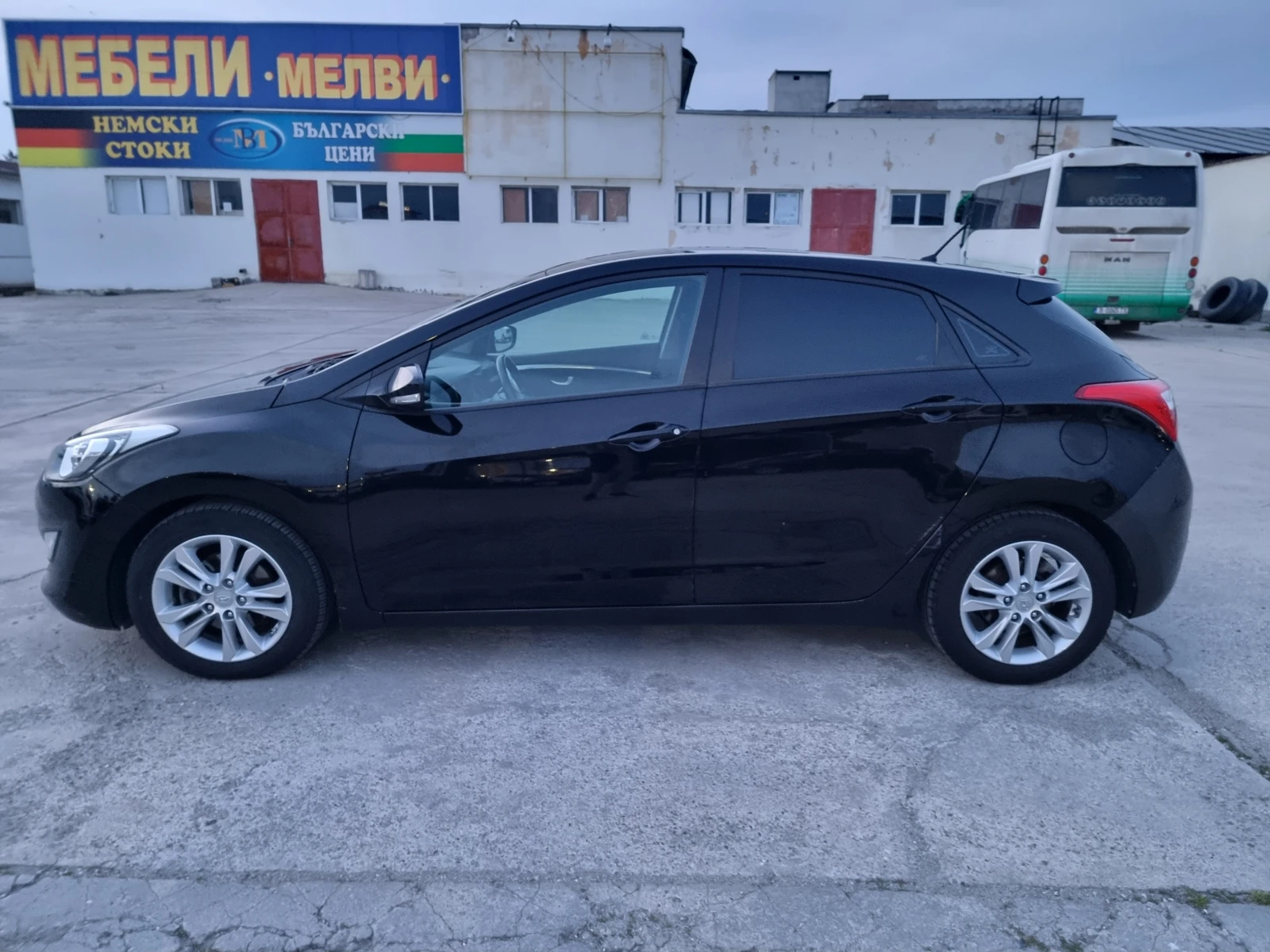 Hyundai I30 1.6Д.110КС.6СК., снимка 7 - Автомобили и джипове - 54190039