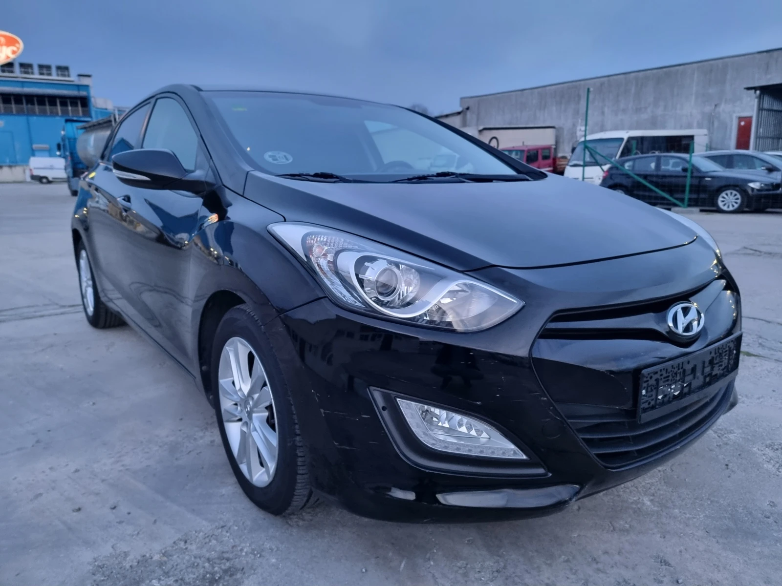 Hyundai I30 1.6Д.110КС.6СК., снимка 2 - Автомобили и джипове - 54190039