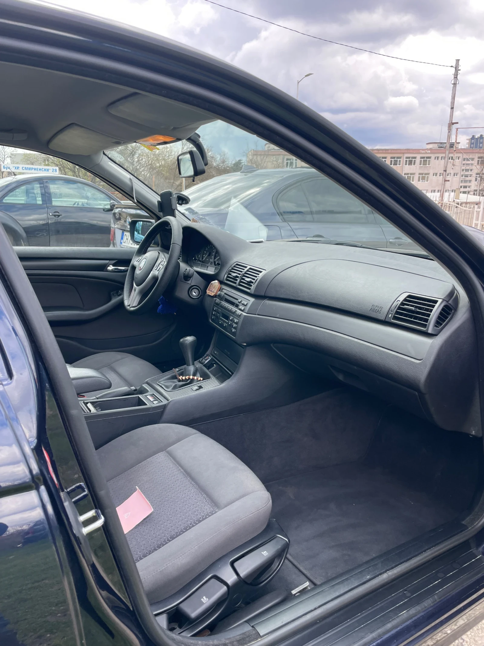 BMW 320, снимка 2 - Автомобили и джипове - 54234230