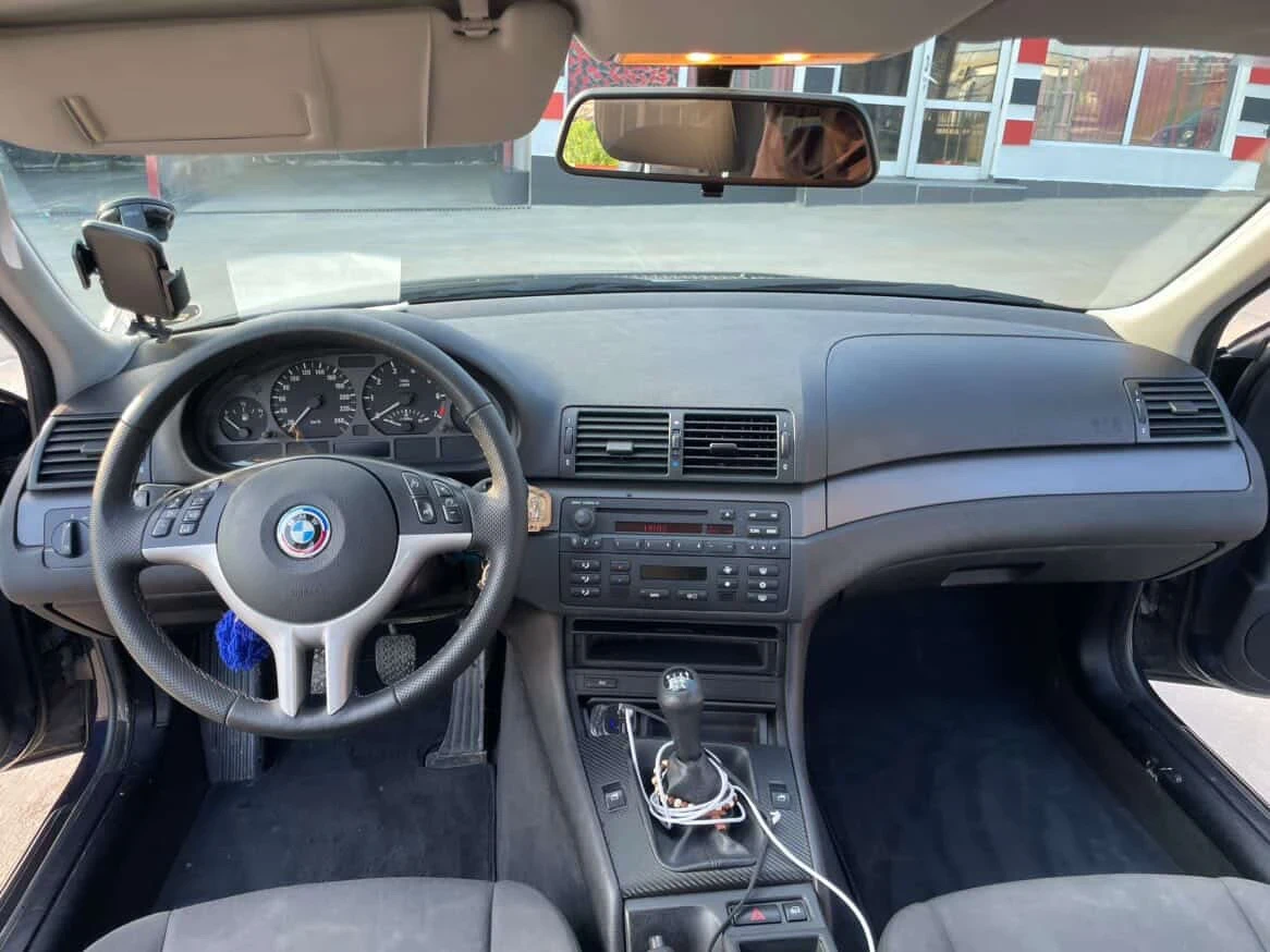 BMW 320, снимка 5 - Автомобили и джипове - 54234230