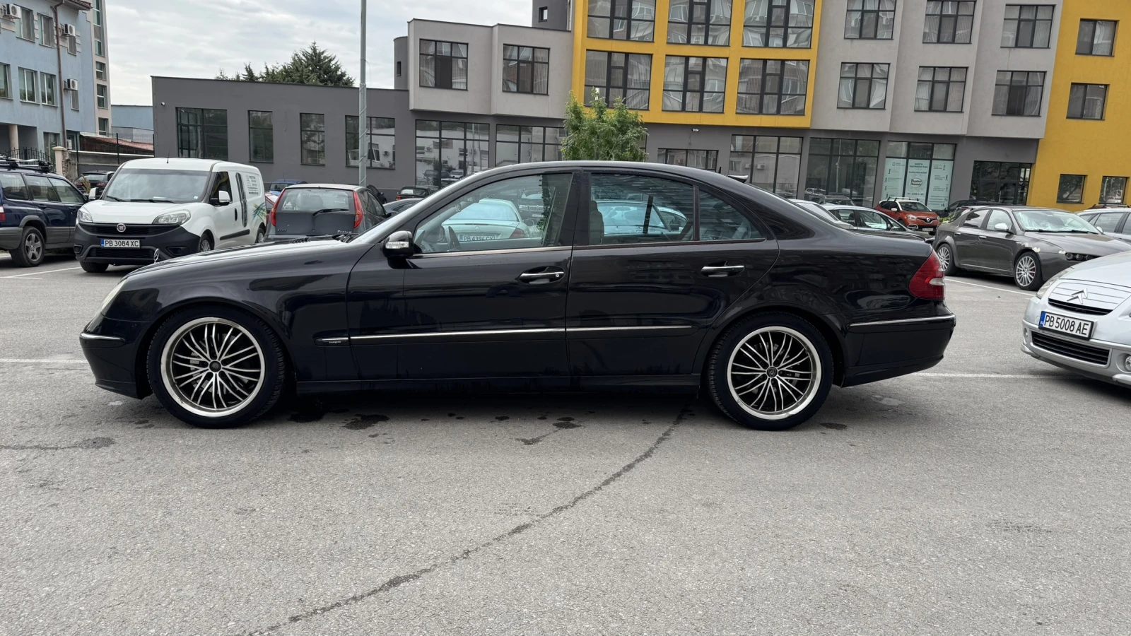 Mercedes-Benz E 320 CDI OM648, снимка 3 - Автомобили и джипове - 54608459
