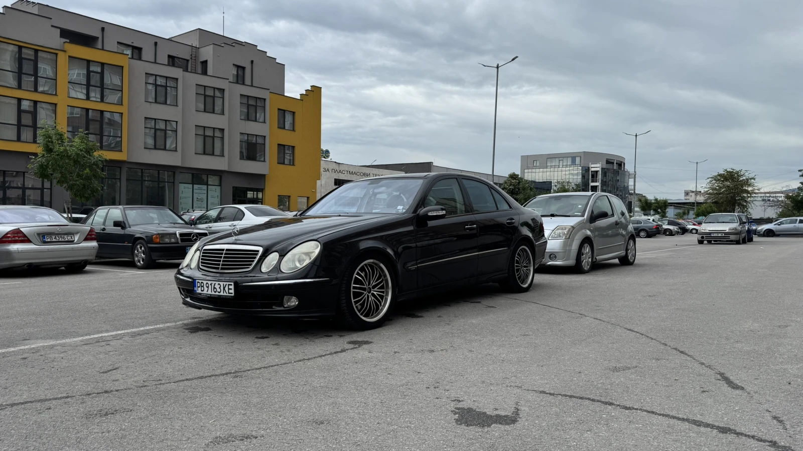 Mercedes-Benz E 320 CDI OM648, снимка 2 - Автомобили и джипове - 54608459