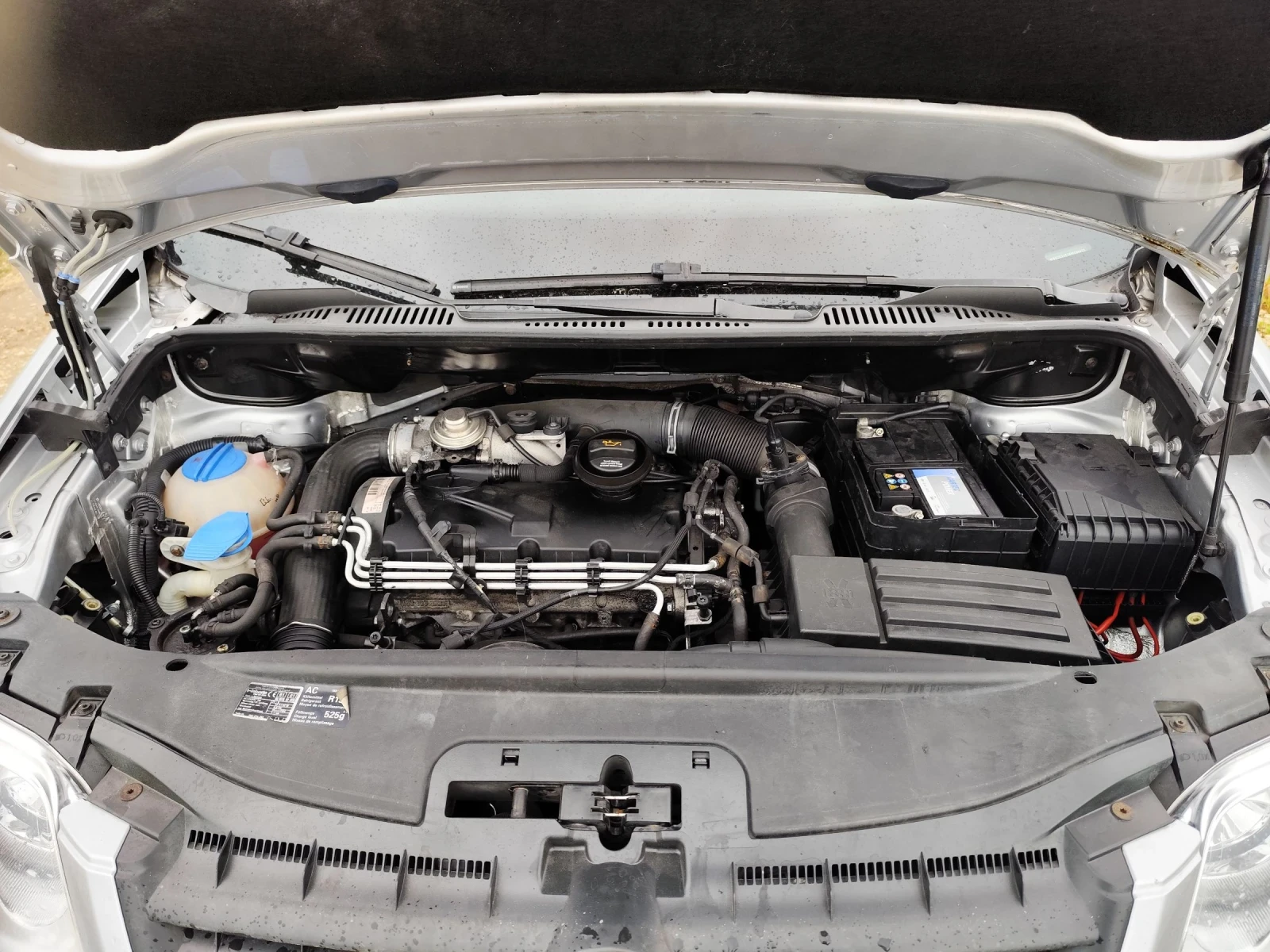 VW Touran 1.9 ТДИ 105 , снимка 16 - Автомобили и джипове - 54645347