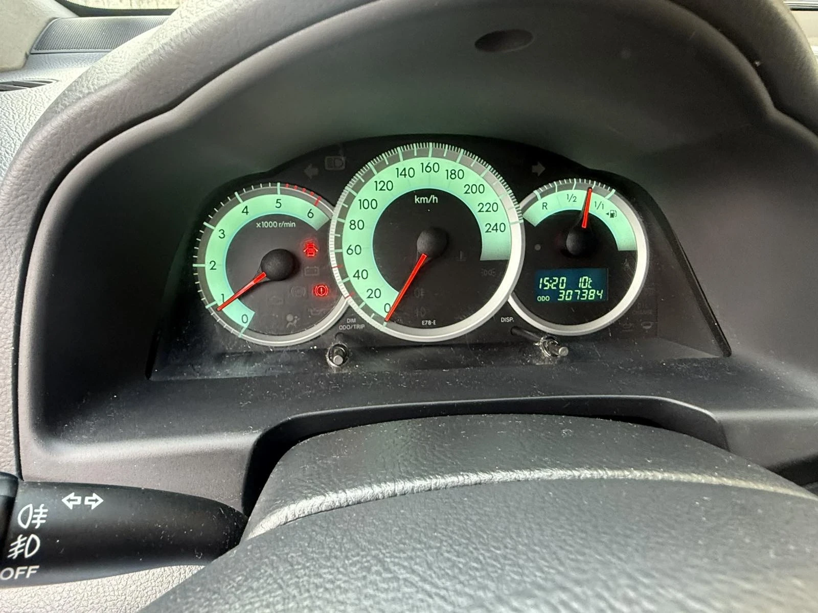 Toyota Corolla verso, снимка 9 - Автомобили и джипове - 54839115