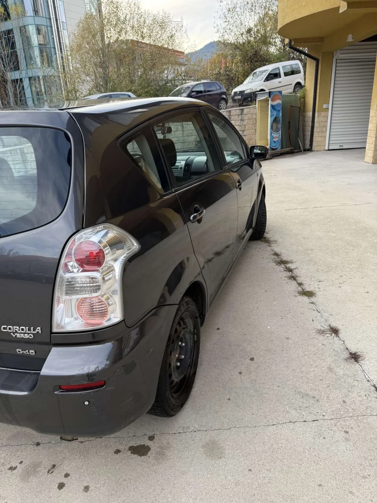 Toyota Corolla verso, снимка 3 - Автомобили и джипове - 54839115