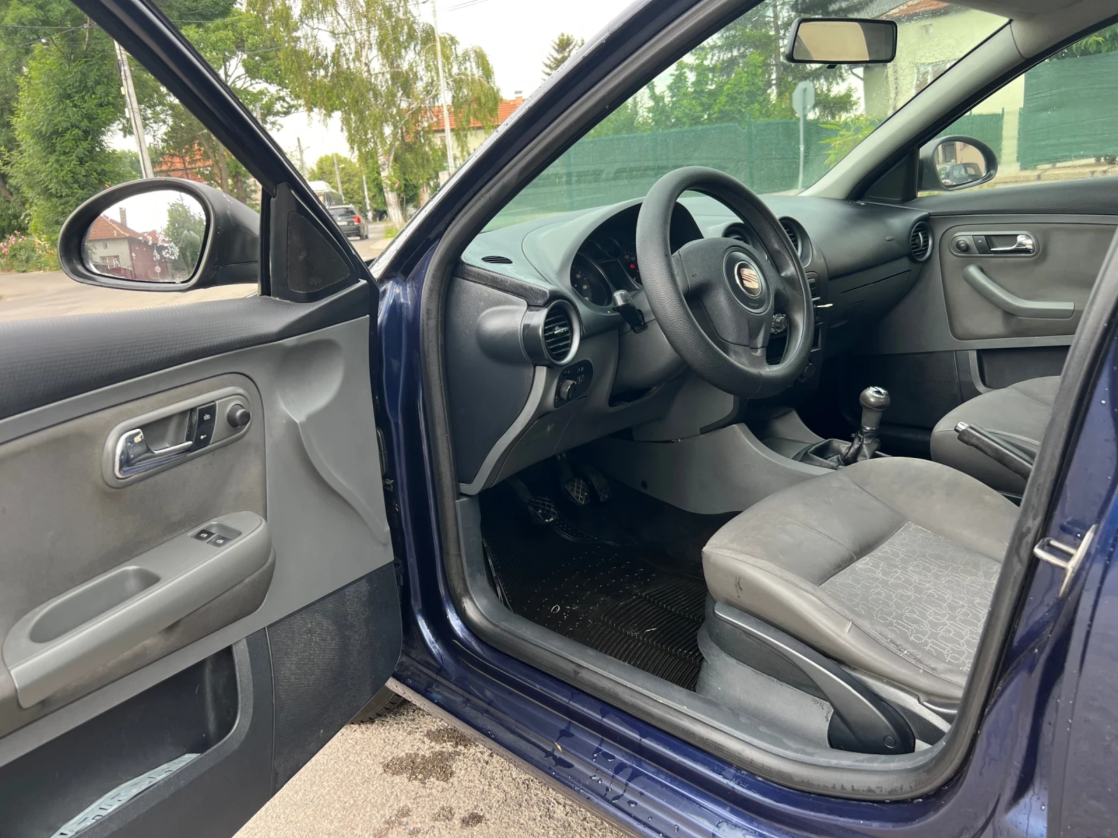 Seat Cordoba Перфектно КАТО НОВА 2008г, снимка 16 - Автомобили и джипове - 54902275