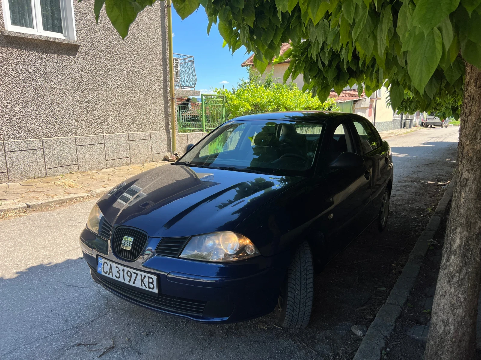 Seat Cordoba Перфектно , снимка 3 - Автомобили и джипове - 54902275