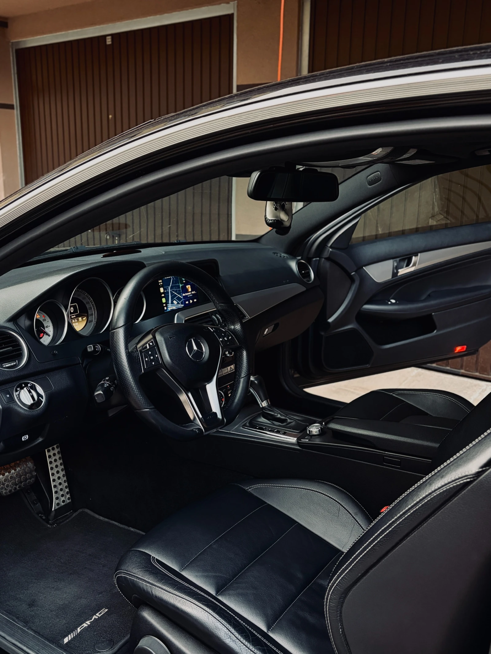 Mercedes-Benz C 250 1.8, 204 кс, снимка 9 - Автомобили и джипове - 54909467