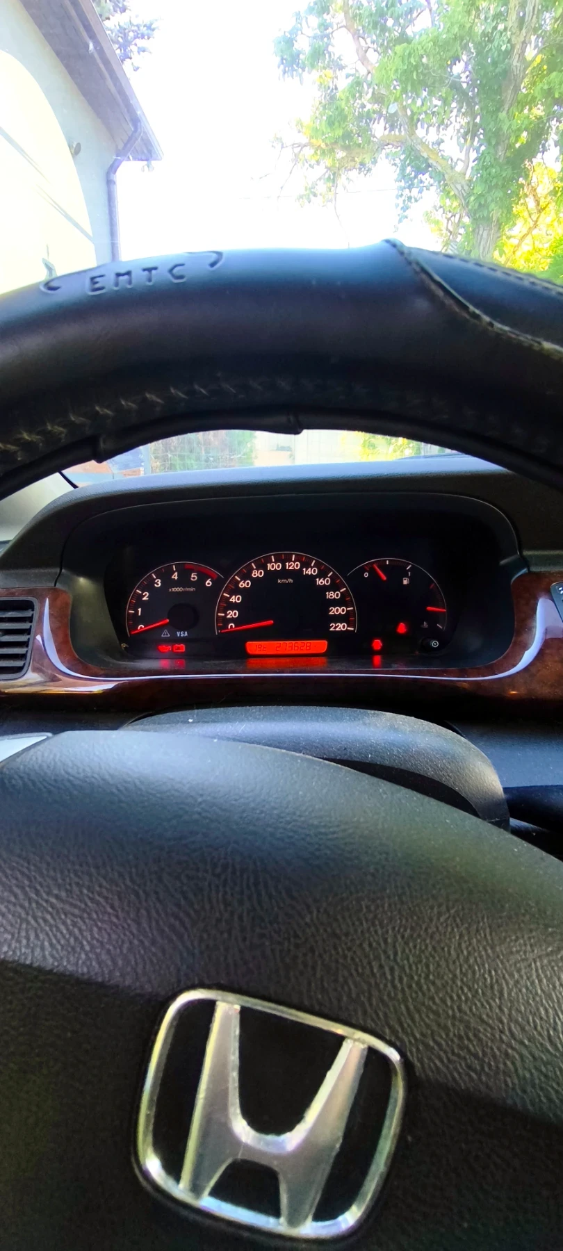 Honda Fr-v, снимка 4 - Автомобили и джипове - 54966376