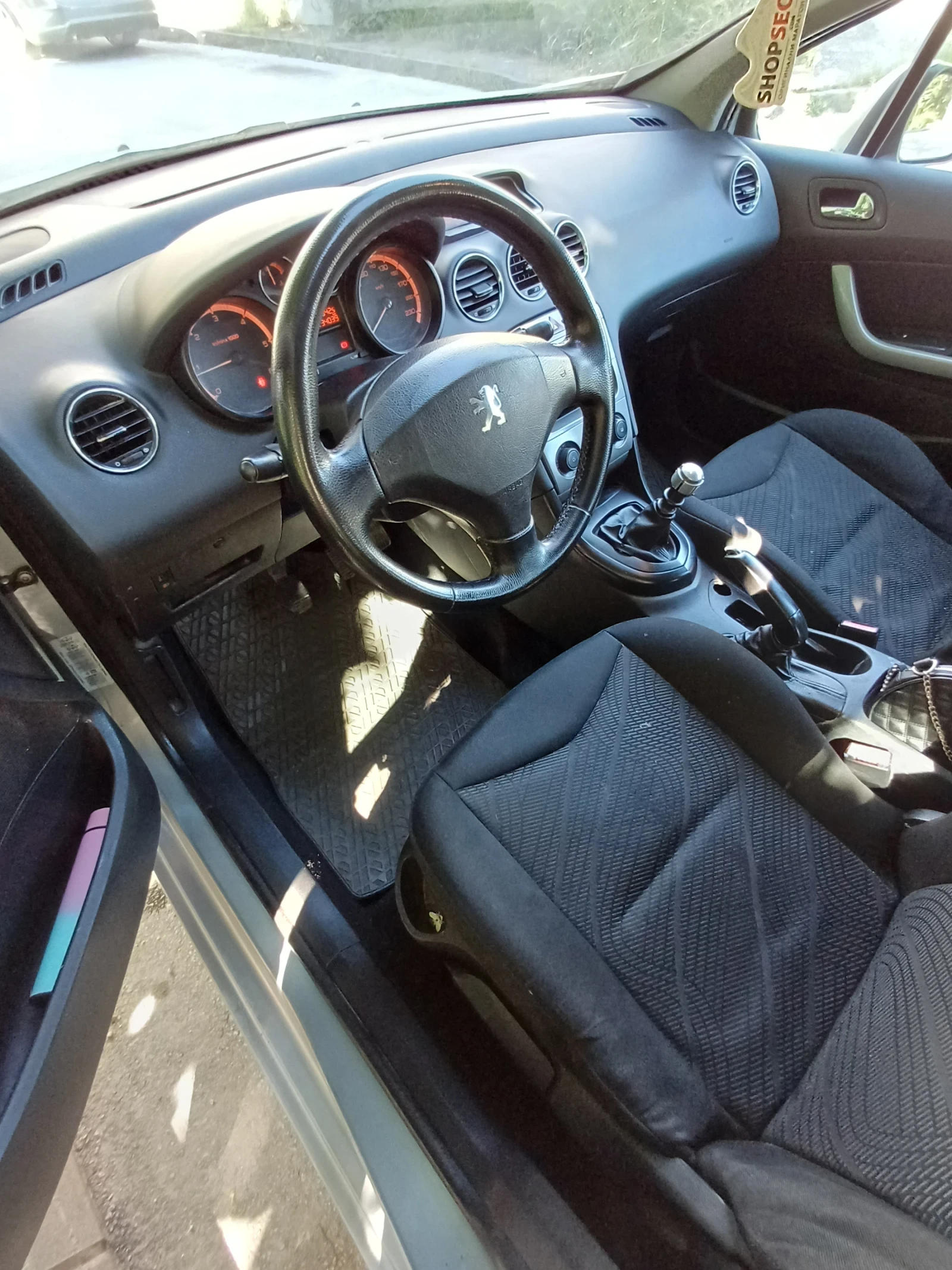Peugeot 308 1.6, снимка 10 - Автомобили и джипове - 54973972