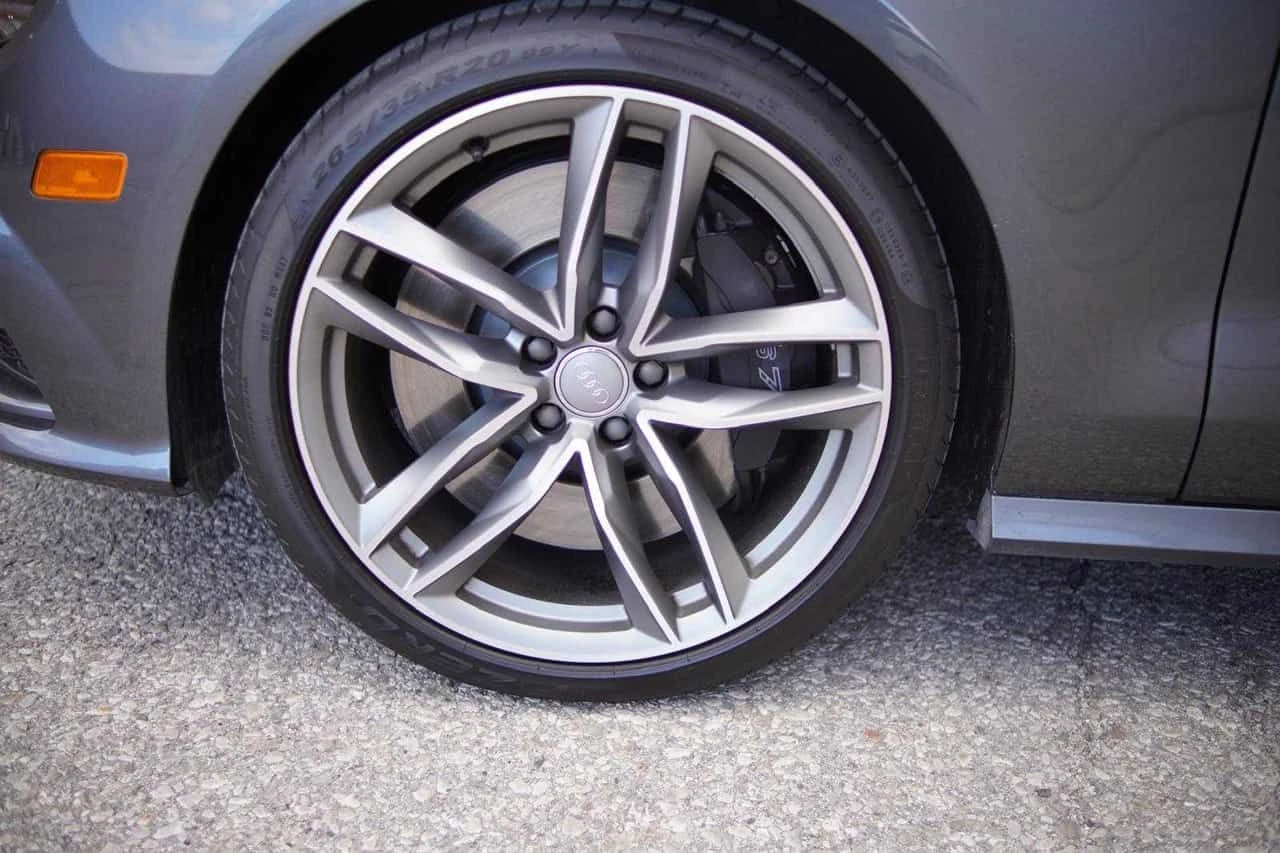 Audi S7 * 4dr HB * АВТОКРЕДИТ БЕЗ ПРВОНАЧАЛНА ВНОСКА* , снимка 7 - Автомобили и джипове - 55097307