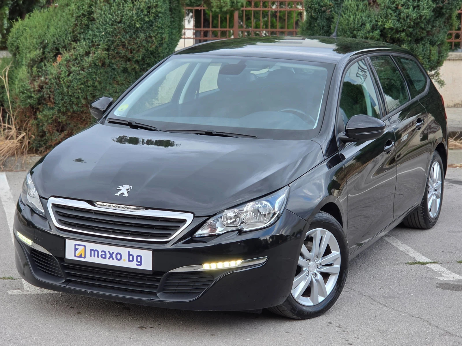 Peugeot 308 1.6HDI 120hp * НАВИ * КЛИМАТРОНИК * EURO 6 * , снимка 5 - Автомобили и джипове - 55228473