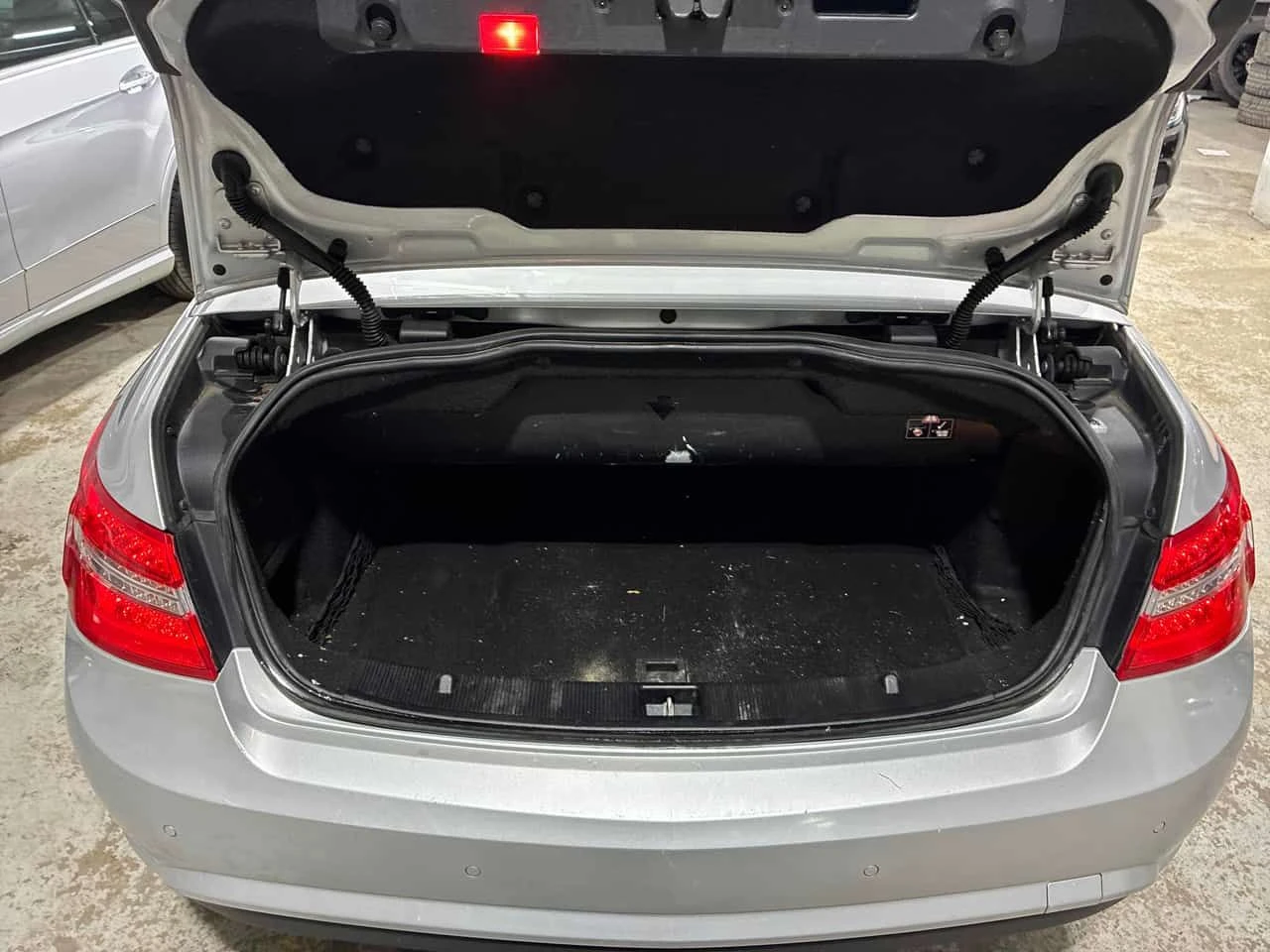 Mercedes-Benz E 350 * CARFAX * ���� �� �� | Mobile.bg � ����������� 13