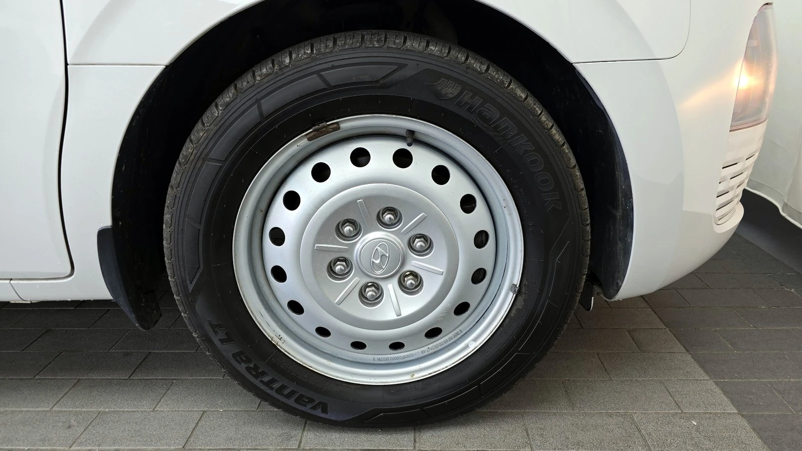 Hyundai Staria Cargo* BLIND SPOT* КРАЙНА ЦЕНА, снимка 5 - Автомобили и джипове - 55381892