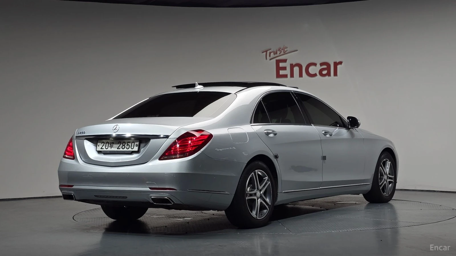 Mercedes-Benz S 400 LONG* МОНИТОРИ* 360* ПАНО* HUD* АВТОКРЕДИТ, снимка 2 - Автомобили и джипове - 55616990