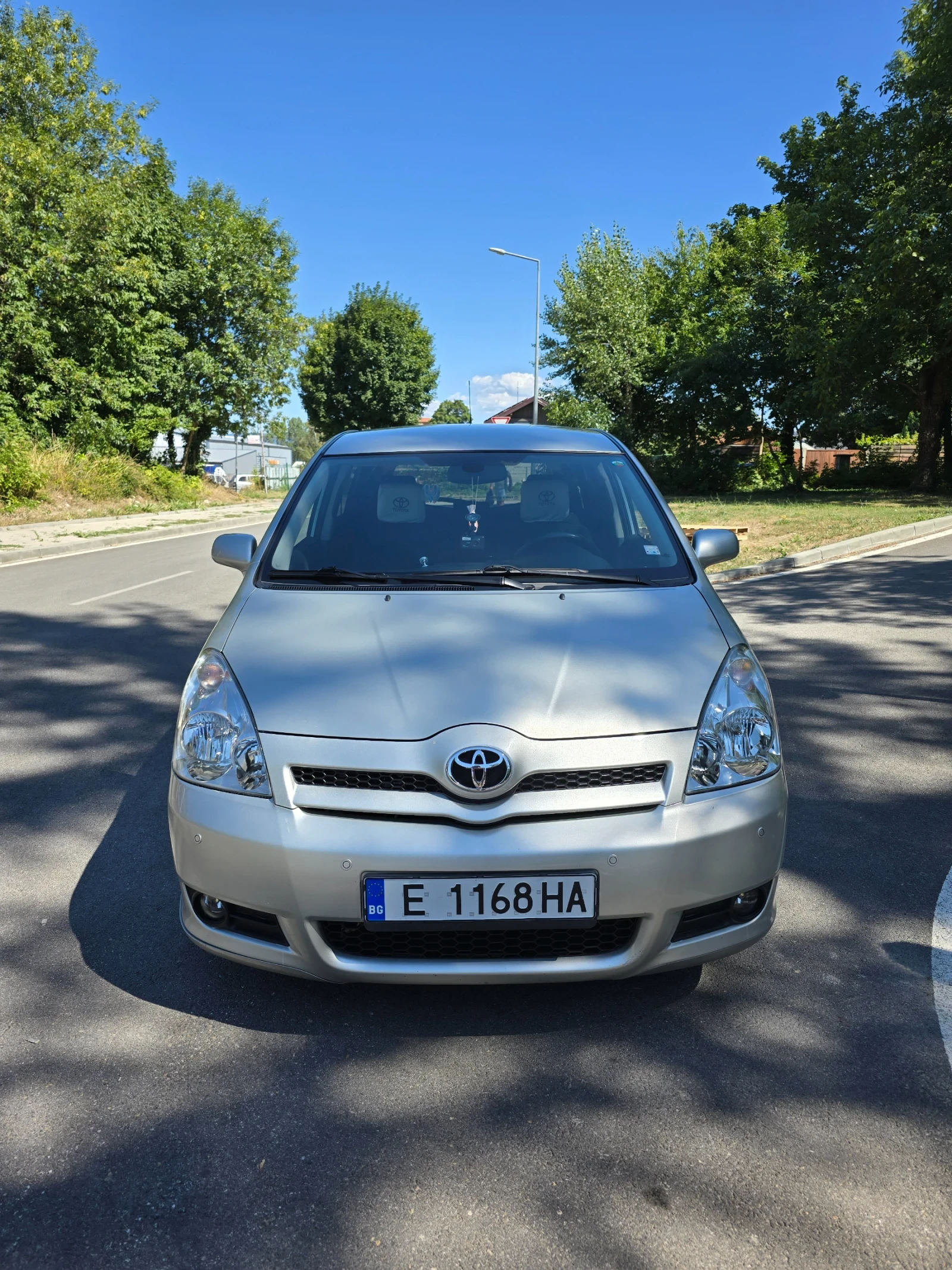 Toyota Corolla verso Ван, снимка 7 - Автомобили и джипове - 55689664