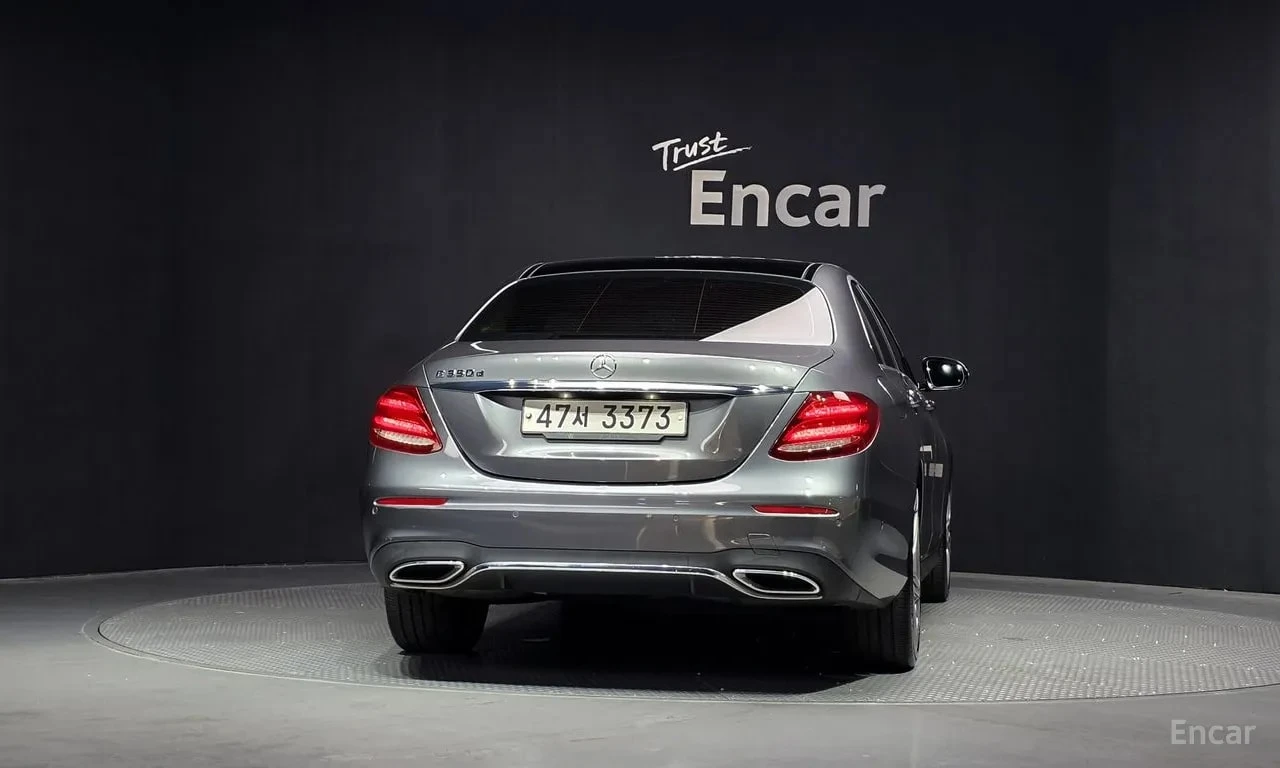 Mercedes-Benz E 350 * FULL DIGITAL * ��������� * ���-�� * �������� | Mobile.bg � ����������� 4