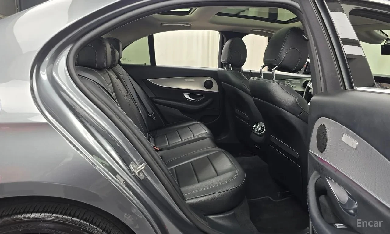Mercedes-Benz E 350 * FULL DIGITAL * ��������� * ���-�� * �������� | Mobile.bg � ����������� 12