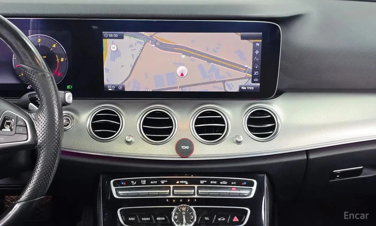 Mercedes-Benz E 350 * FULL DIGITAL * ��������� * ���-�� * �������� | Mobile.bg � ����������� 14