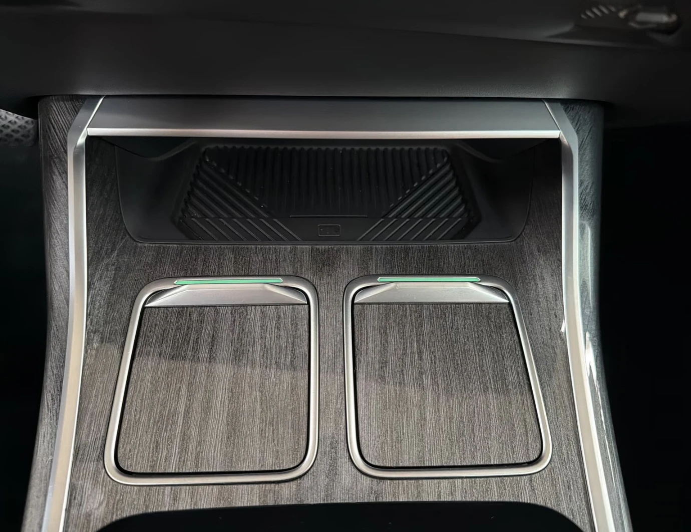 BMW 740 D* 360* PANO* TV* B&W* ВЕНТИЛАЦИЯ* МАСАЖ* , снимка 10 - Автомобили и джипове - 56176996