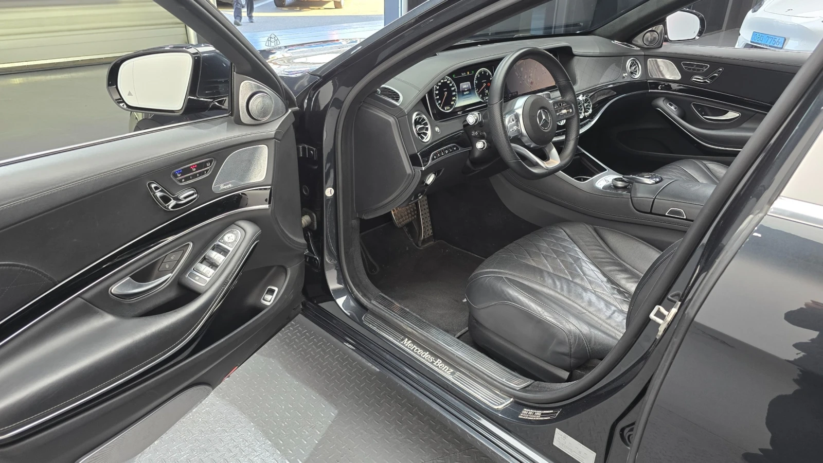 Mercedes-Benz S 500 Maybach 4.7 V8 Biturbo | Mobile.bg � ����������� 8