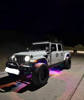 ����� �� �������� �� Jeep Gladiator Sport 3.6 V6 4x4 ���������