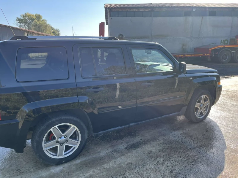 Jeep Patriot, снимка 6 - Автомобили и джипове - 47357968