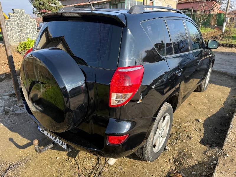 Toyota Rav4 2.2 136кс., снимка 6 - Автомобили и джипове - 52797267