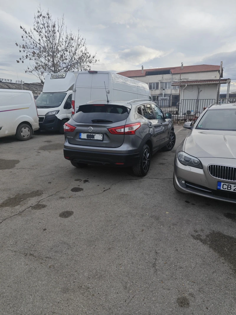 Nissan Qashqai 1.6Dci TEKNA 4X4 Full Екстри , снимка 4 - Автомобили и джипове - 52772257