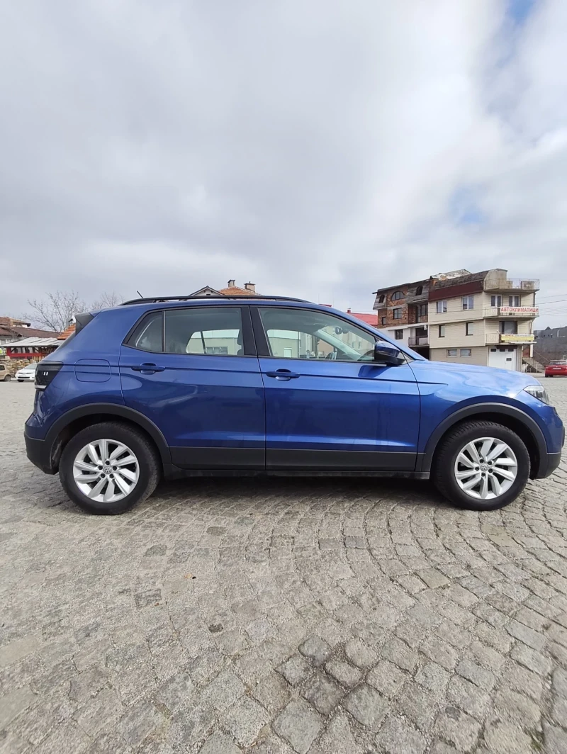 VW T-Cross, снимка 4 - Автомобили и джипове - 52772933