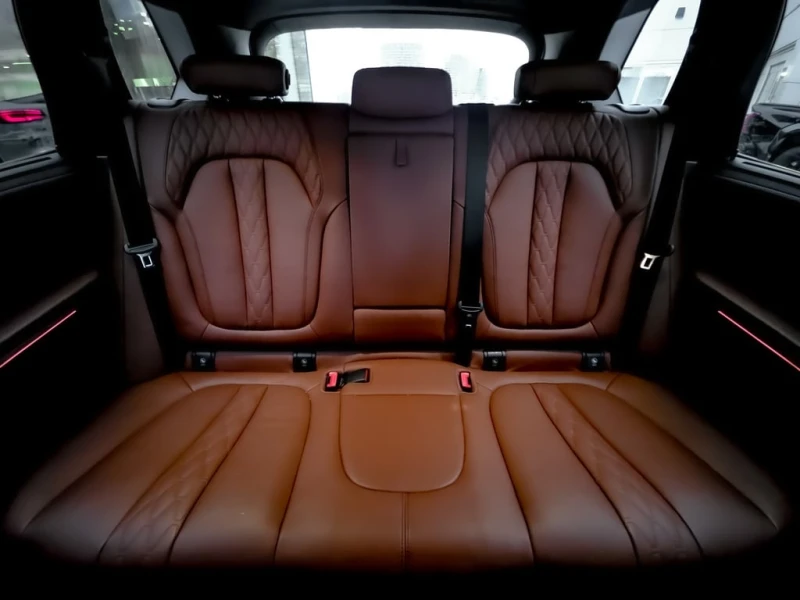 BMW X5 * M50i * CARFAX * ЦЕНА ДО БЪЛГАРИЯ, снимка 12 - Автомобили и джипове - 52968855