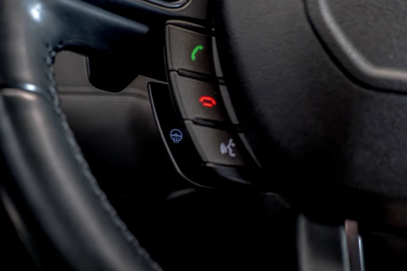 Land Rover Range Rover Evoque Meridian/Memory/PDC/Lane Assist/Панорама/, снимка 13 - Автомобили и джипове - 53056410