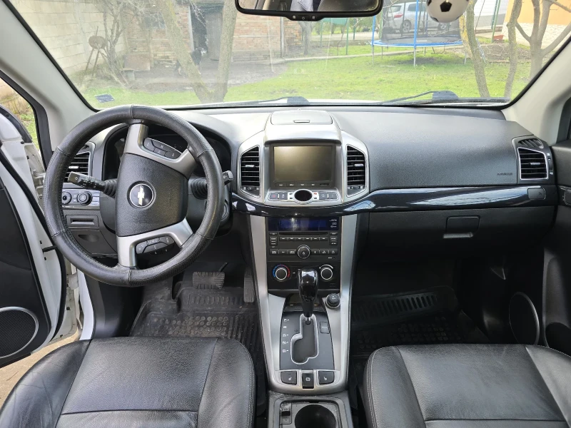 Chevrolet Captiva, снимка 5 - Автомобили и джипове - 53597365