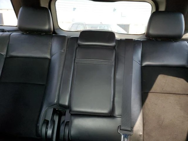 Jeep Wrangler LAREDO* 4X4* CARFAX* Клип на мотор* Лека щета!, снимка 10 - Автомобили и джипове - 53447119