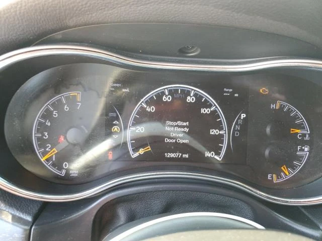 Jeep Wrangler LAREDO* 4X4* CARFAX* Клип на мотор* Лека щета!, снимка 9 - Автомобили и джипове - 53447119