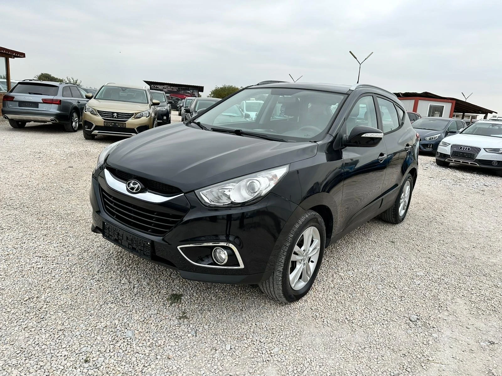 Hyundai IX35 2.0CRDI-КЛИМАТРОНИК - изображение 2