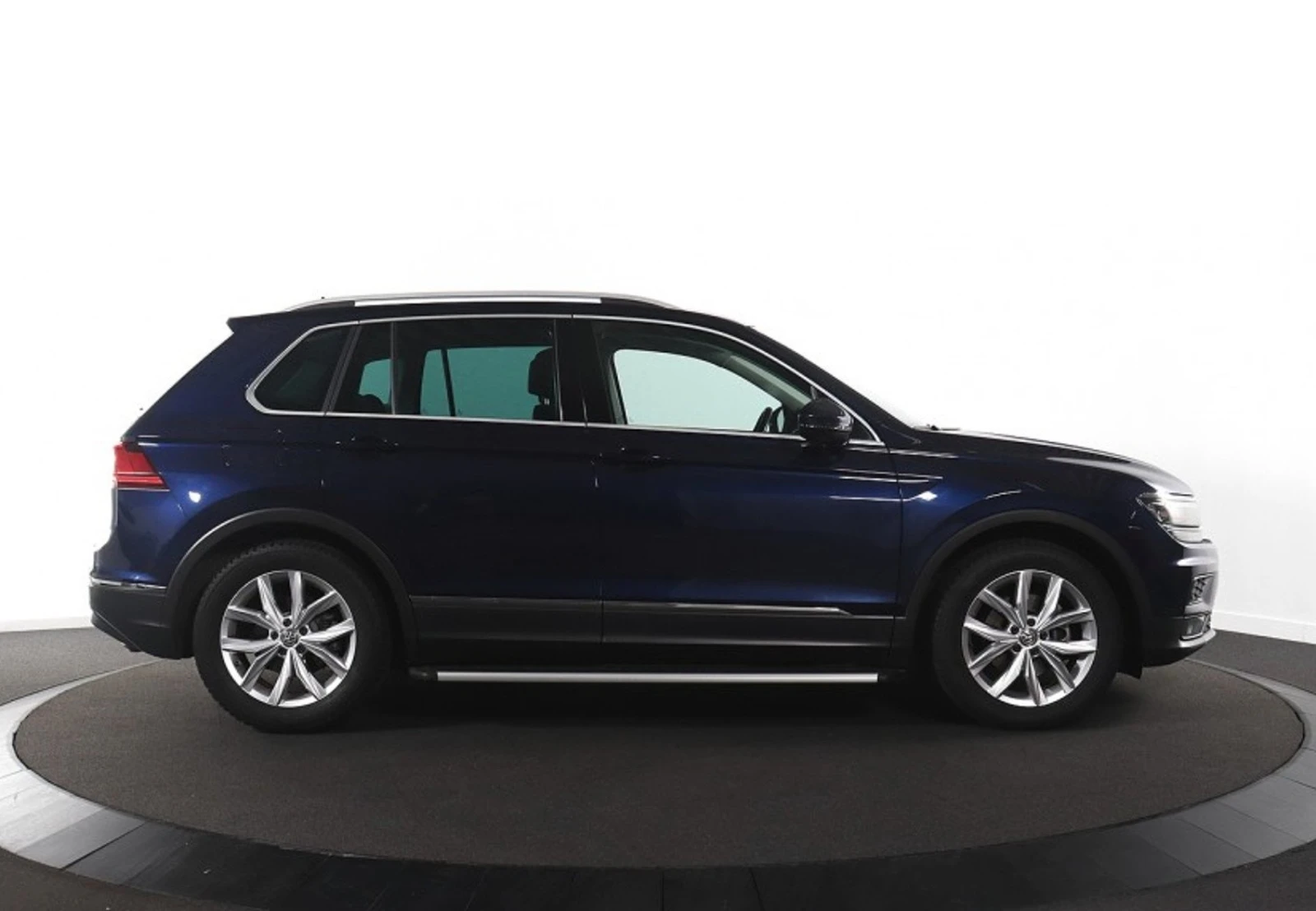VW Tiguan 1.5 TSI - изображение 3