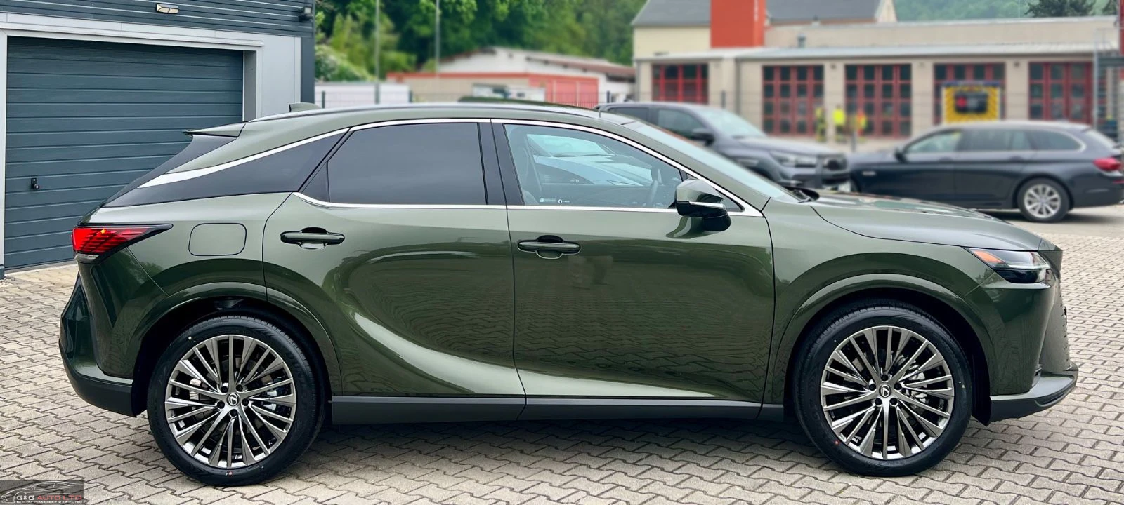 Lexus RX 450h plus E-FOUR/LUXURY/360/ACC/PANO/MARK LEV./CARPLAY/154f - изображение 5