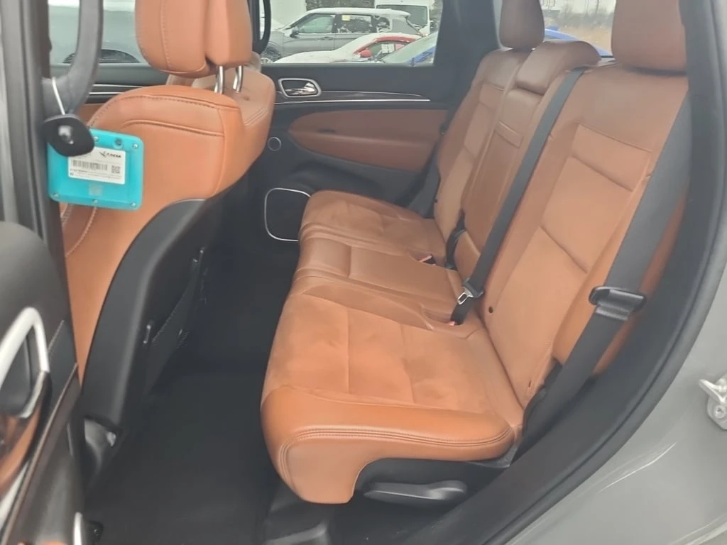 Jeep Grand cherokee SRT  CARFAX | Mobile.bg � ����������� 13