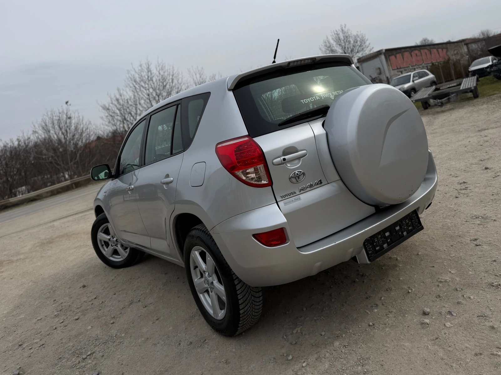 Toyota Rav4 2.2* D4D* 138 000km* , снимка 4 - Автомобили и джипове - 53737504