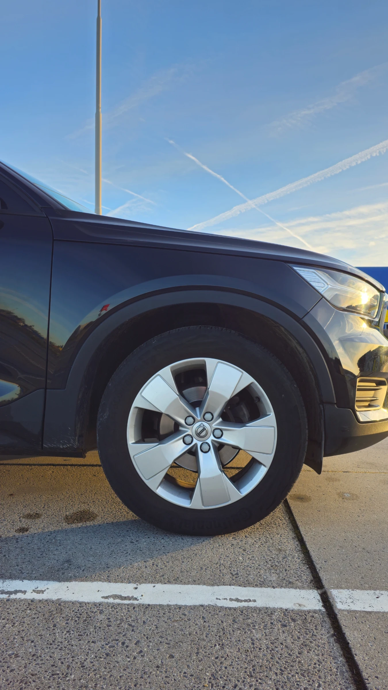 Volvo XC40, снимка 7 - Автомобили и джипове - 53740178