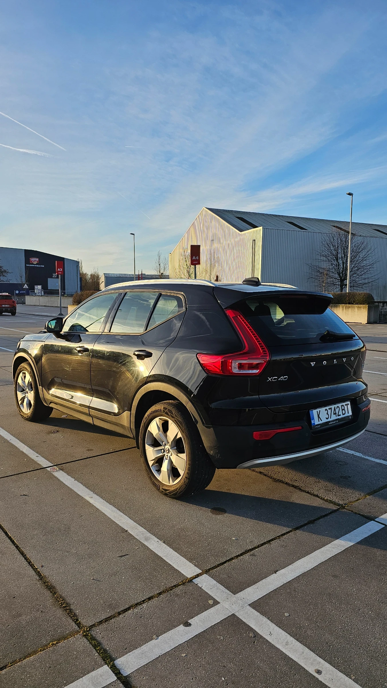 Volvo XC40, снимка 6 - Автомобили и джипове - 53740178